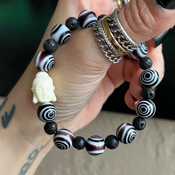 🔴❌ SALE ! red dot items are 2 for $25 . Bundle more than 3 and its $10 each 🙂 - Picture 2 of 8